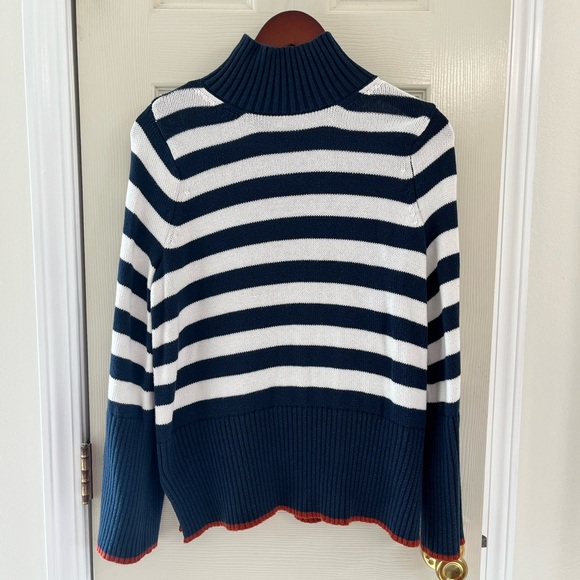 Free Assembly - Women’s Striped Long Sleeve Sweater - Size Small - Picture 4 of 9